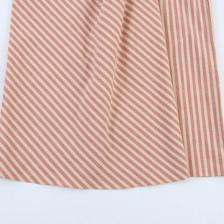 Damer wrap skirt med diagonalt stribemønster og elegant drapering Skovae