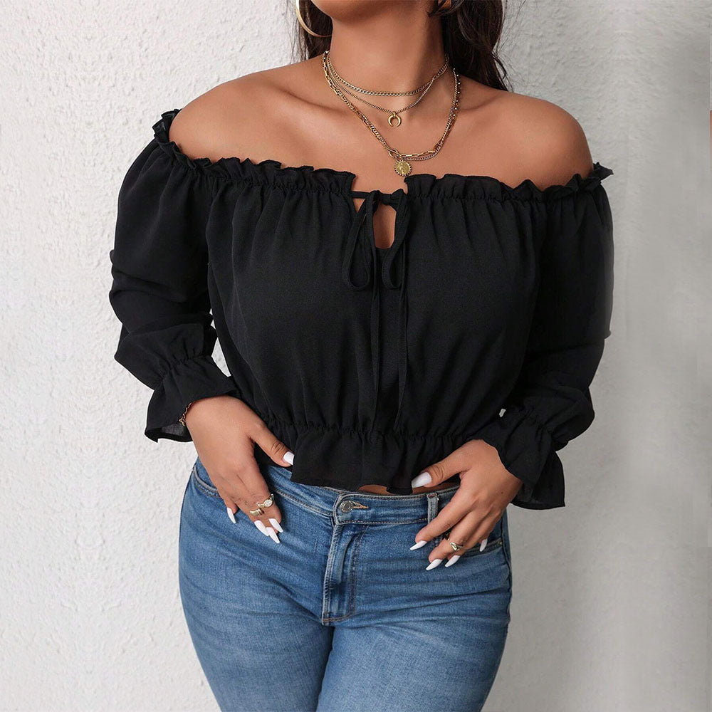 Dame Off-Shoulder Bluse med flæsedetaljer og figursyet silhuet Stilla