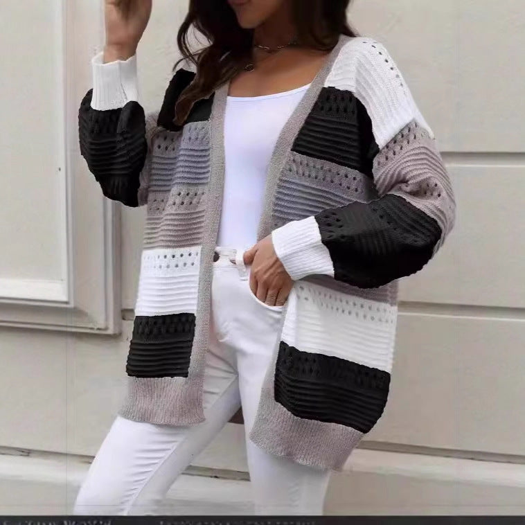 Kvinders stor strikket cardigan med unikt blonder mønster og farveblok design Stilla
