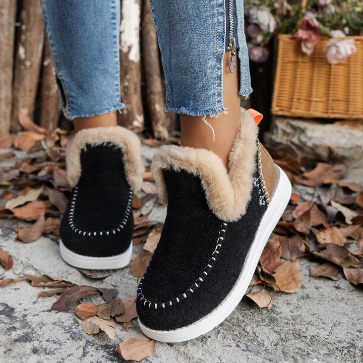 Dame Varm foerede hjemmesko med praktisk slip-on design og skridsikker sål Stilla