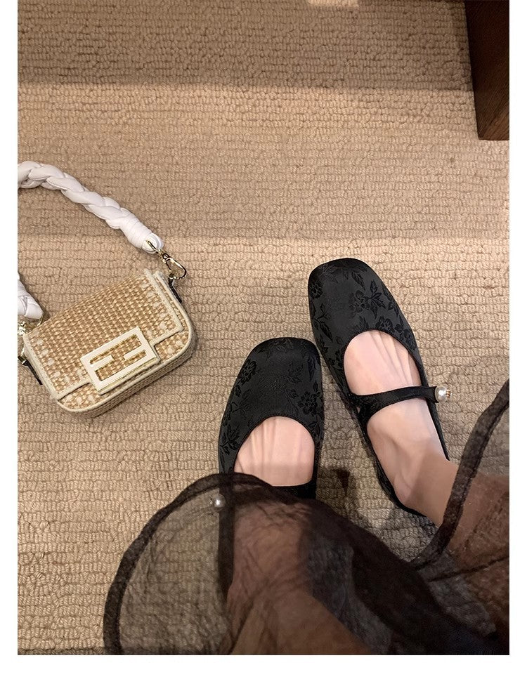 Dame ballerinas med florale jacquard-mønstre og komfortabel rem Stilla