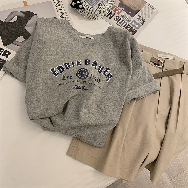 Femme Relaxed Fit Vintage Grafik T-Shirt Stilla