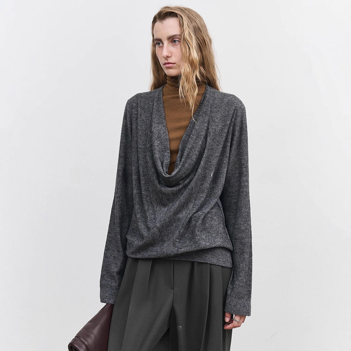 Dame afslappet turtleneck sweater lavet af højkvalitets finstrik Stilla