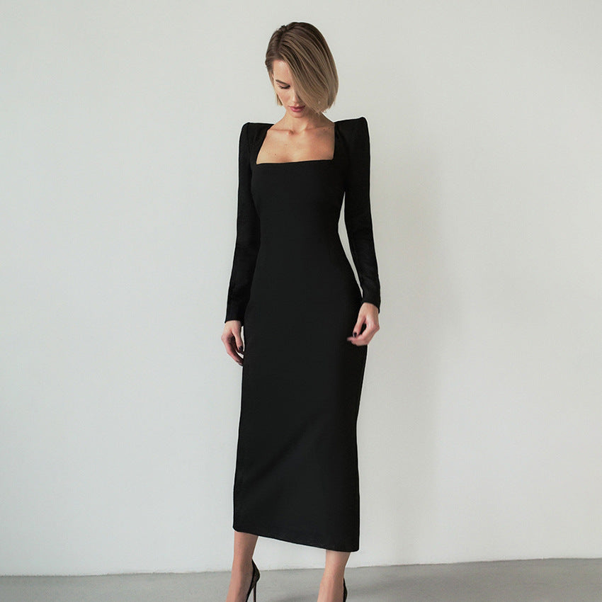 Dame Maxikjole med elegant, off-shoulder design og strukturerede ærmer Stilla