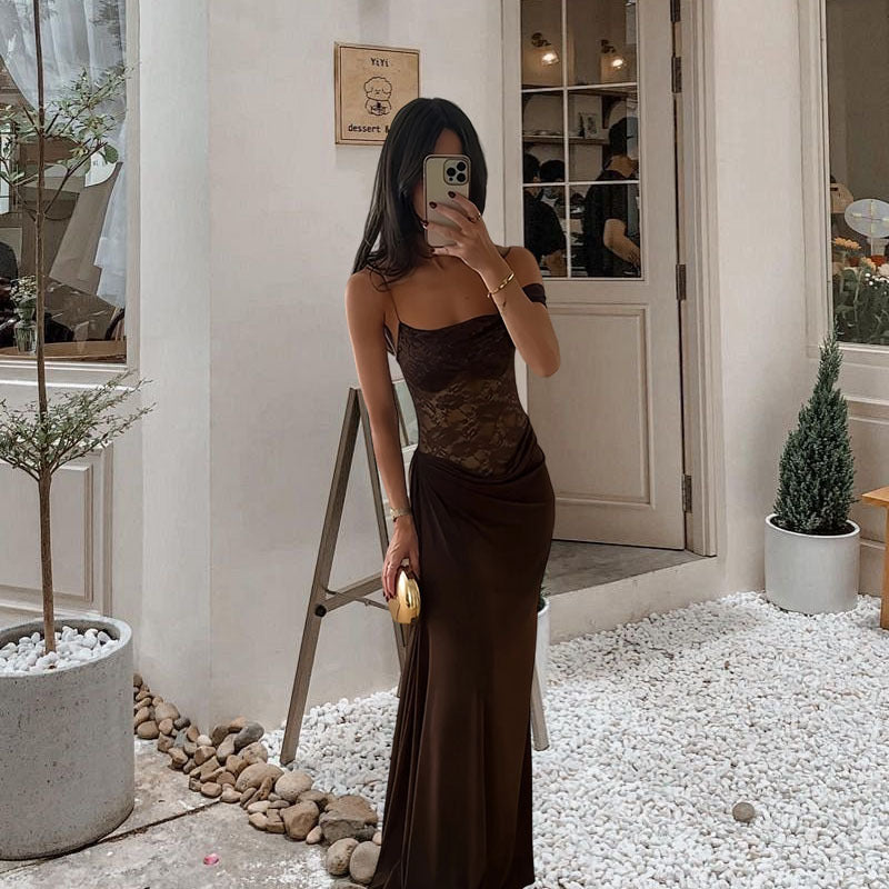 Damer aftenkjole med off-shoulder blonde top og flydende nederdel Skovae