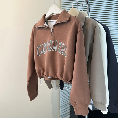 Femme Cropped Quarter-Zip Sweatshirt Stilla