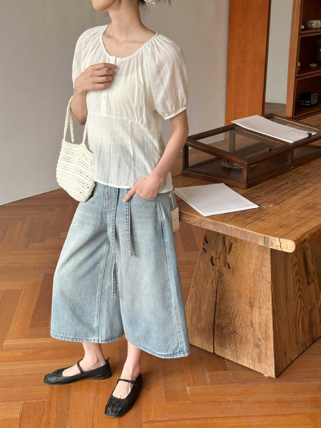 Dame afslappet bluse med let rynke design og flatterende snit Stilla