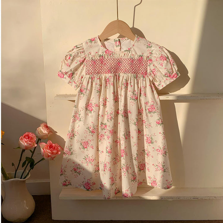 Pige Smocked Blomsterkjole med Puffærmer Stilla
