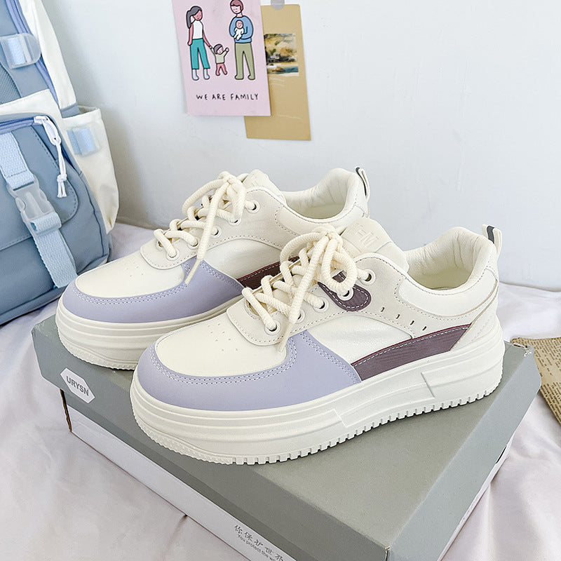 Dame Sportslige Plateau Sneakers med farve akcenter og åndbar overfladestruktur Stilla