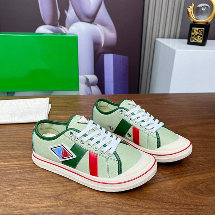 Dame mode sneakers i retro stil Stilla