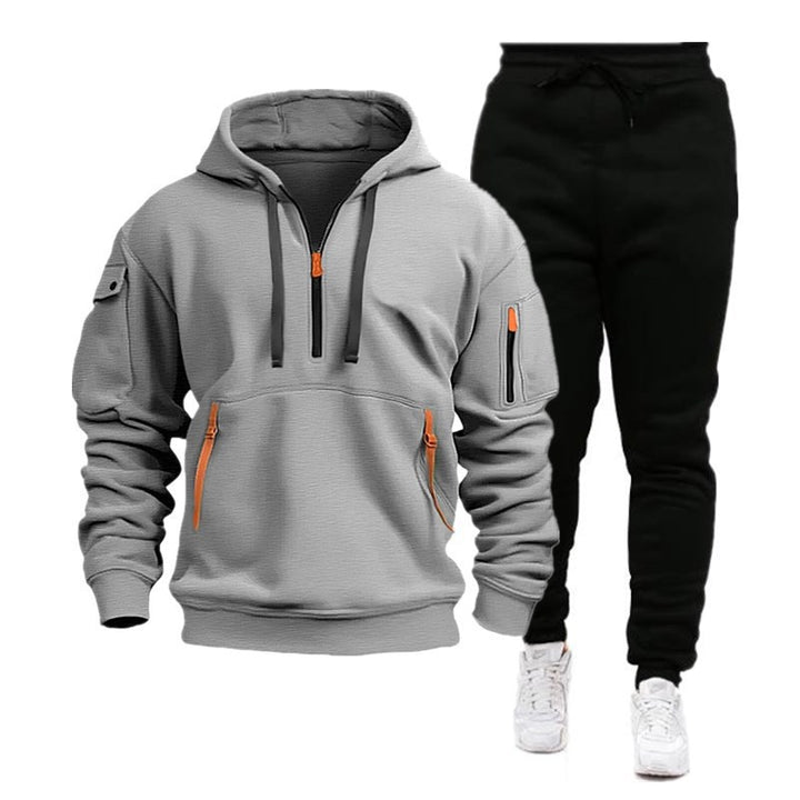 Dame hoodie med funktionelle lynlåslommer og atletisk fit Skovae