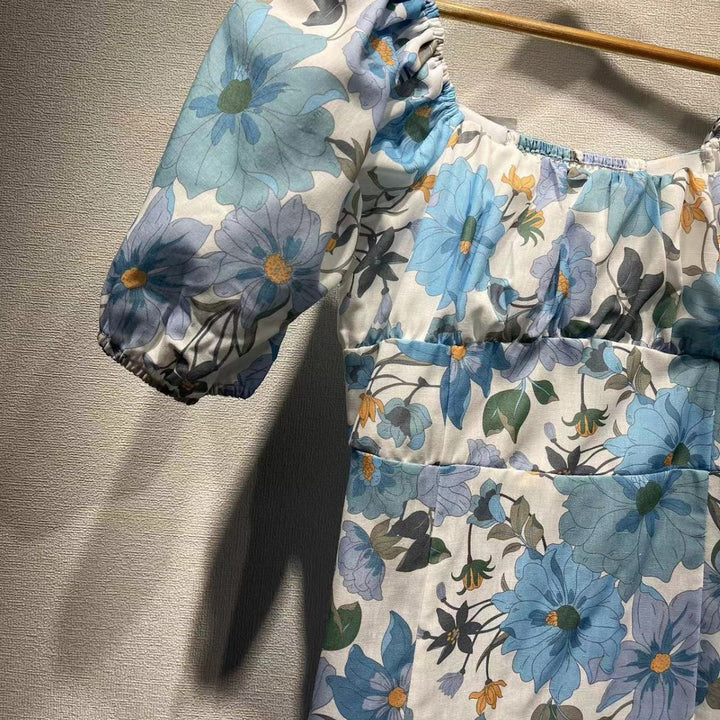 Dame Midikjole med raffinerede flæsedetaljer og blomster mønster Stilla