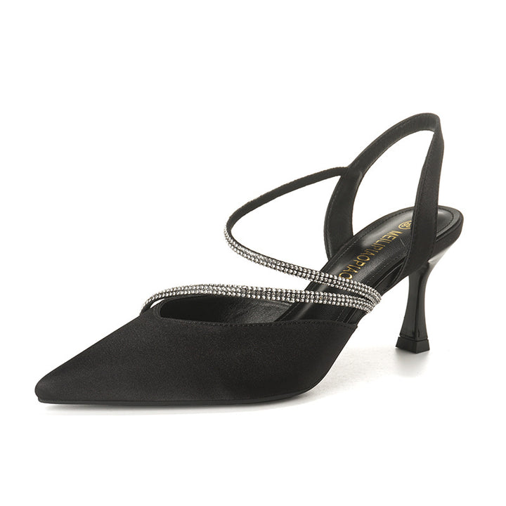 Dame Sling-Pumps med glitrende dekor og elegant V-cut Stilla