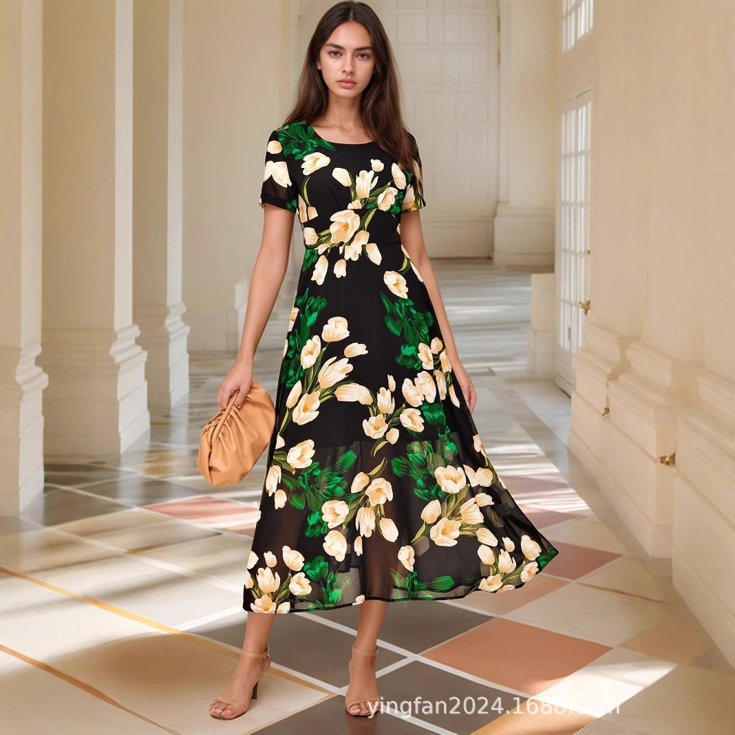 Dame Blomsterdrage Maxikjole med transparent Overlayer Stilla