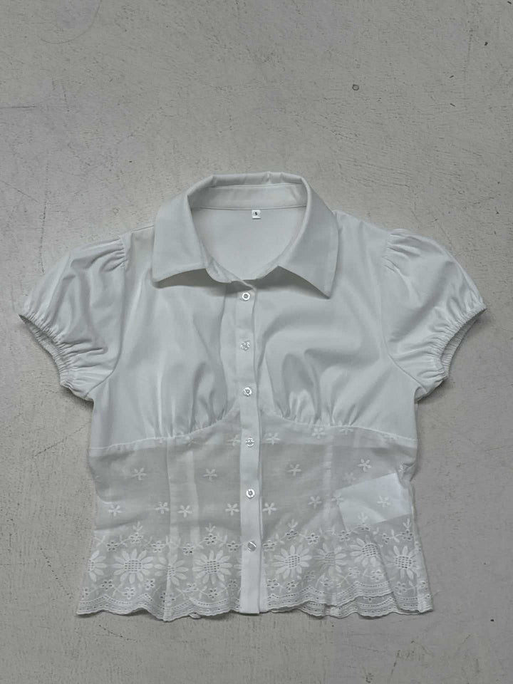 Damen elegante Bluse mit floralen Stickereien und gepufften Ärmel Skovae