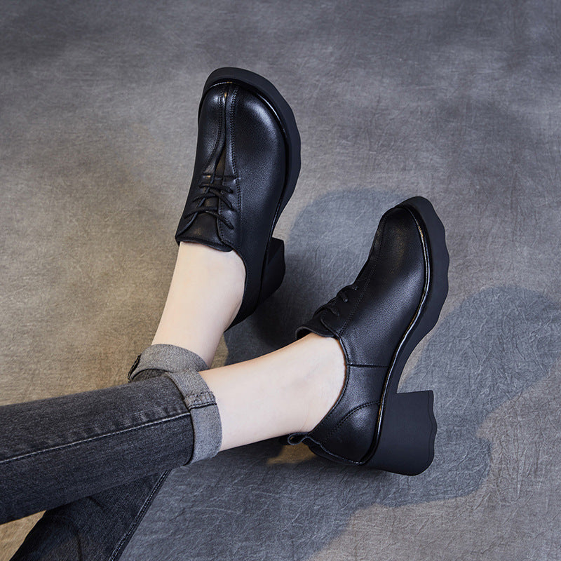 Dame Chunky-hekse-snøre-Oxfords med stilfulde detaljer Stilla