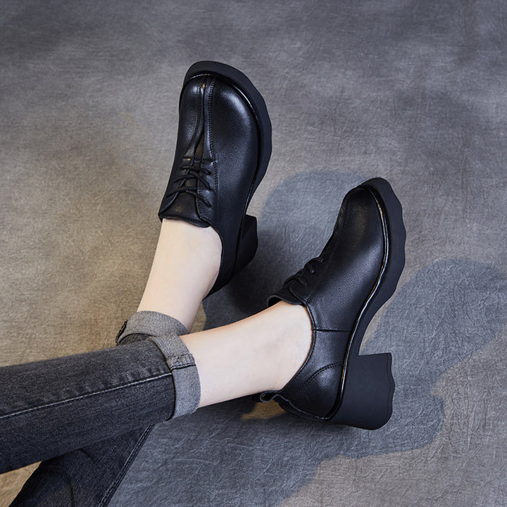 Dame Chunky-hekse-snøre-Oxfords med stilfulde detaljer Stilla