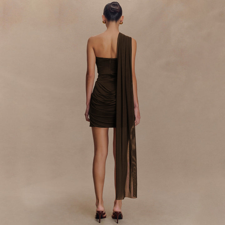 Dame One-Shoulder Minikjole med raffineret flæse-design og svajende kant Stilla