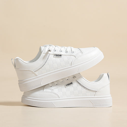 Dame Sneakers i moderne design med åndbar overfladestruktur og dæmpende sål Stilla