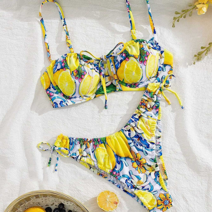Dame bikini-sæt med raffinerede bindebånd og spændende blomsterprint Skovae
