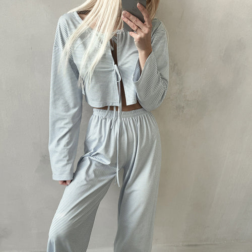 Dame fashion set med kort top og bred bukser Stilla