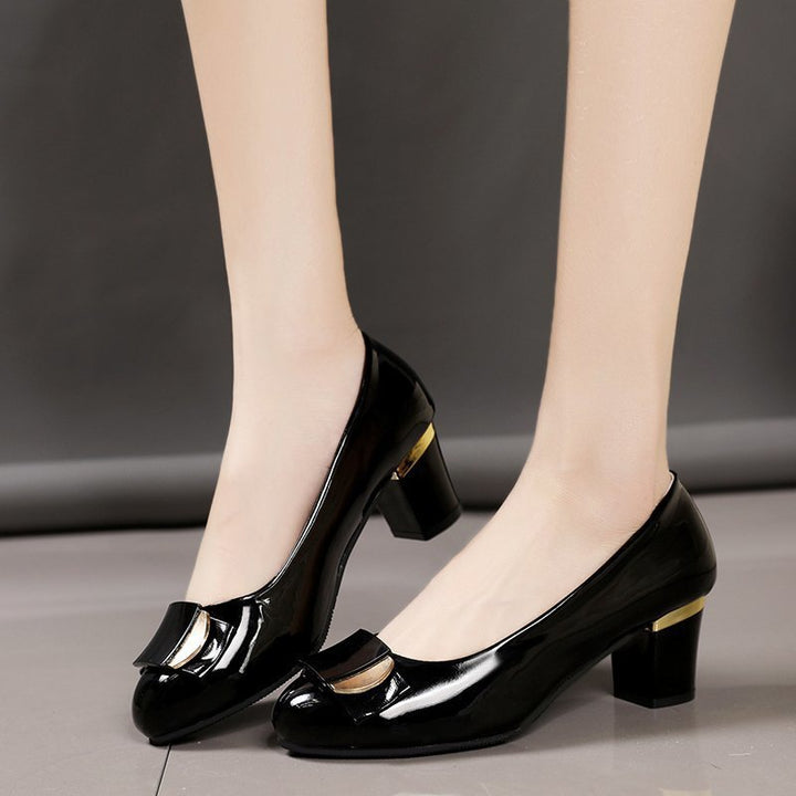 Dame elegante pumps med moderne spænde-accent og skridsikker sål Stilla