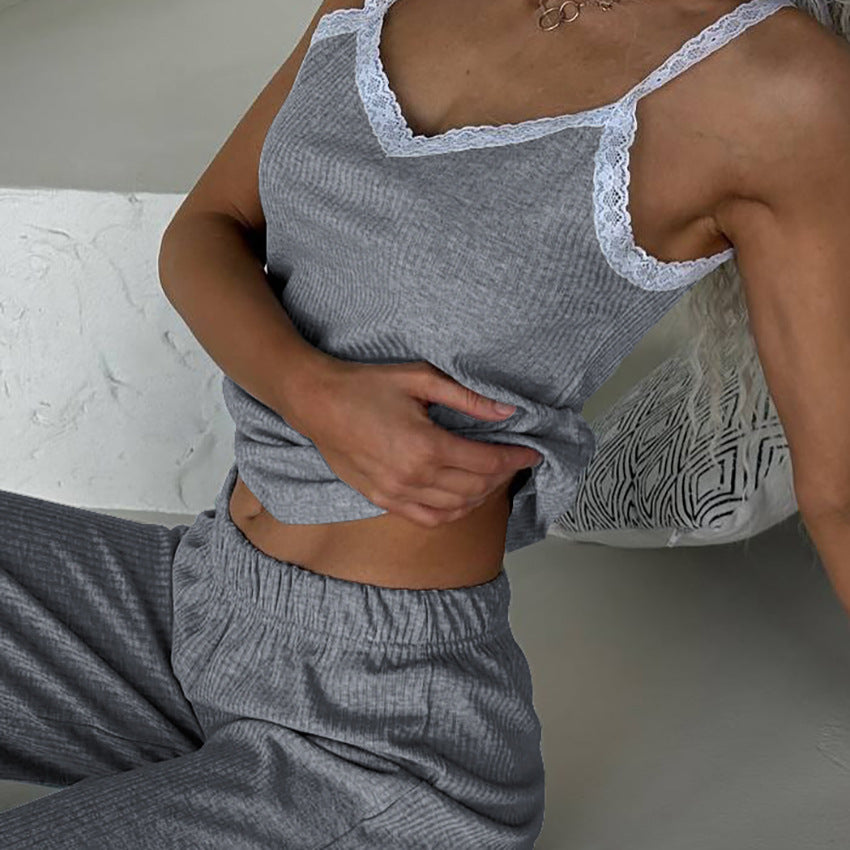 Dame loungewear-sæt med dekorerede stropper og elastisk bånd Stilla