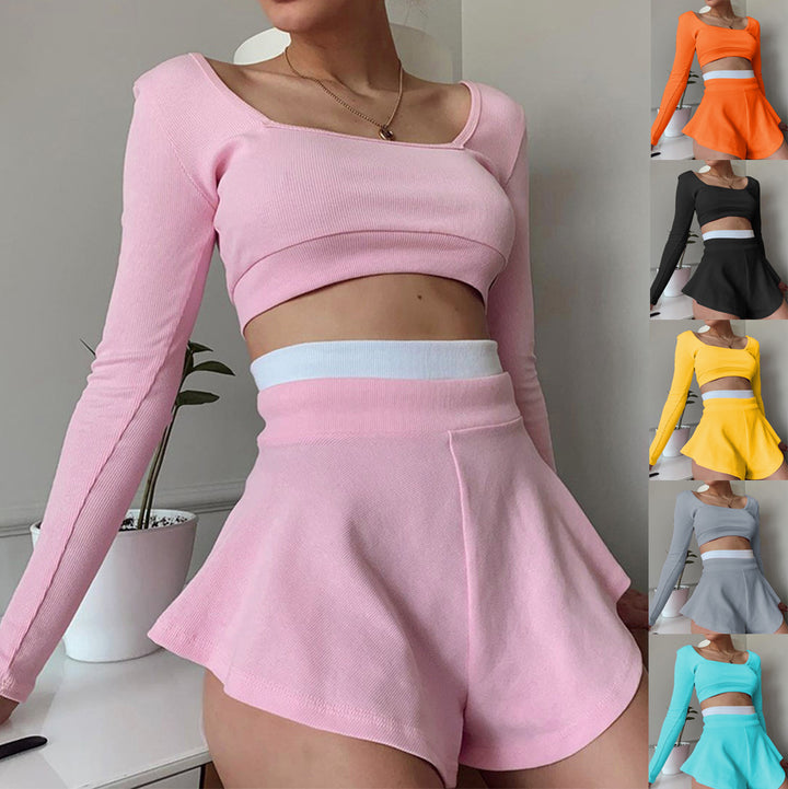 Dame smart Crop-Top med lange ærmer og svingende shorts Stilla