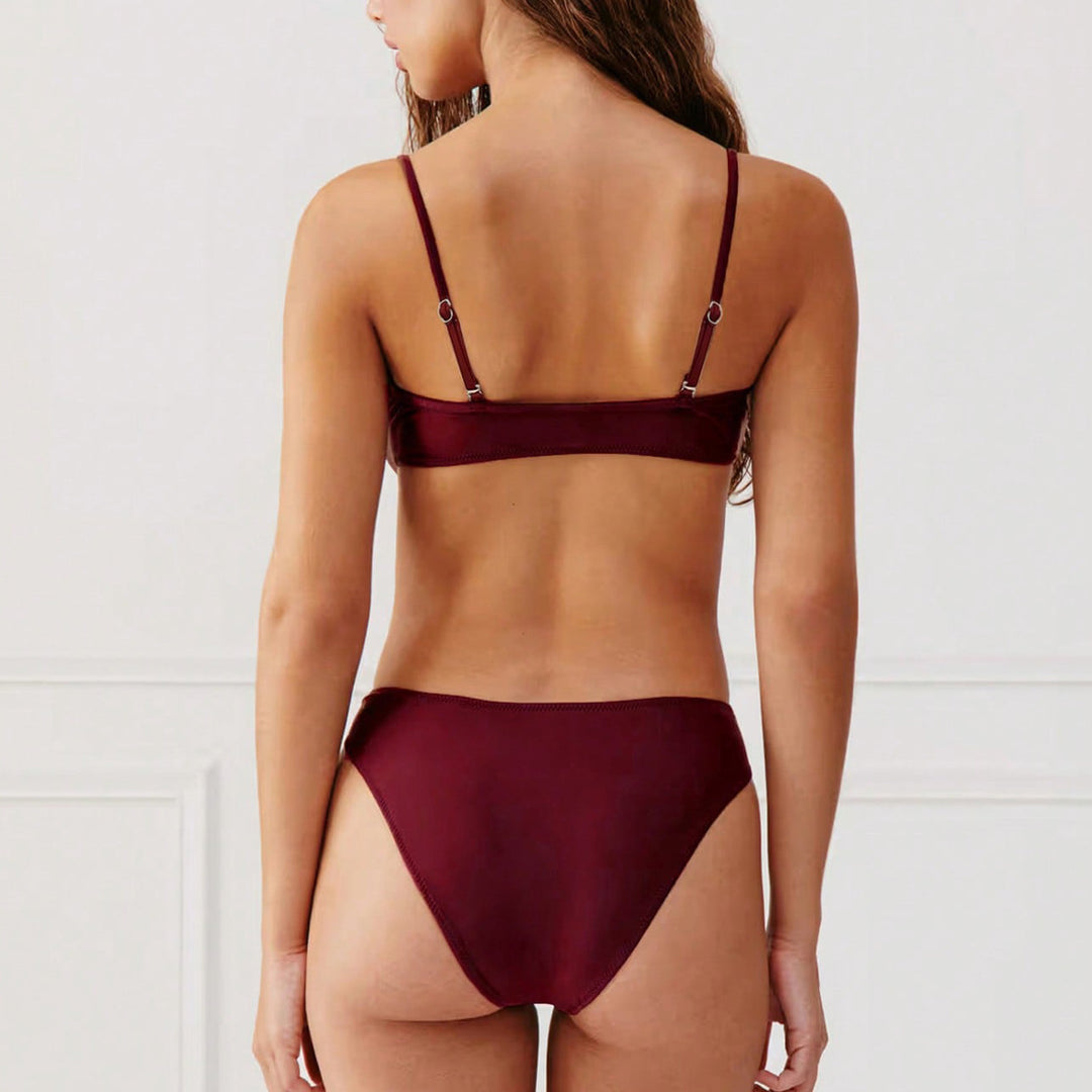 Damer Cut-Out Badeanzug med trendy nøgleudskæring Skovae