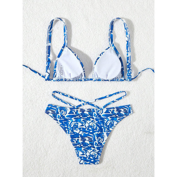 Dame triangel-bikini med fashionable kryds-stropper Skovae