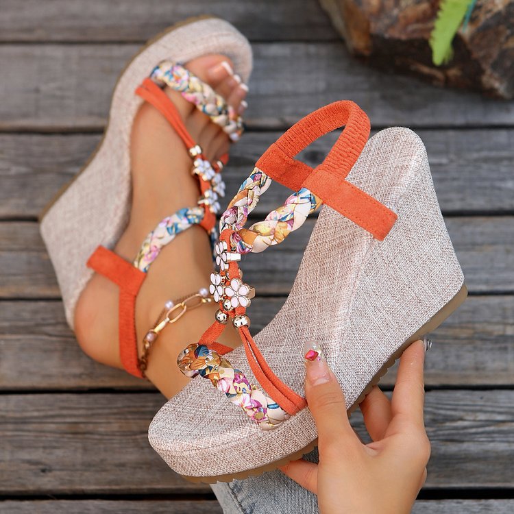 Dame Wedge-sandaler med blomstret detalje og skridsikker sål Stilla