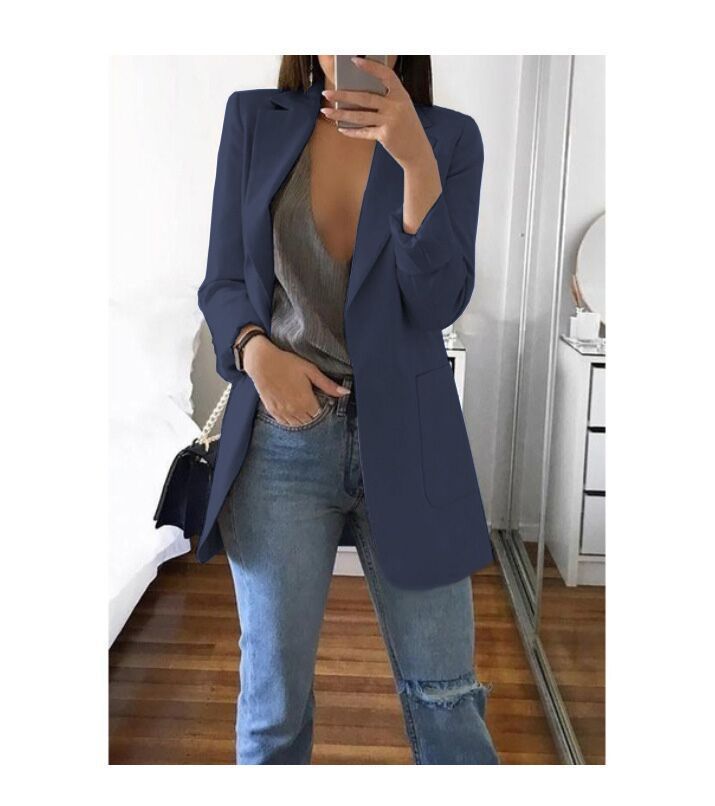 Dame elegant blazer med tætsiddende snit og praktiske lommer Skovae