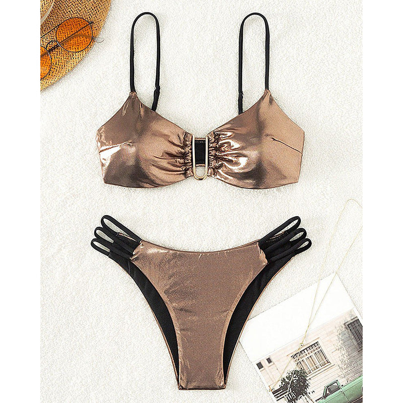 Dame triangel-bikini med spejlvendt design og justerbare stropper Skovae