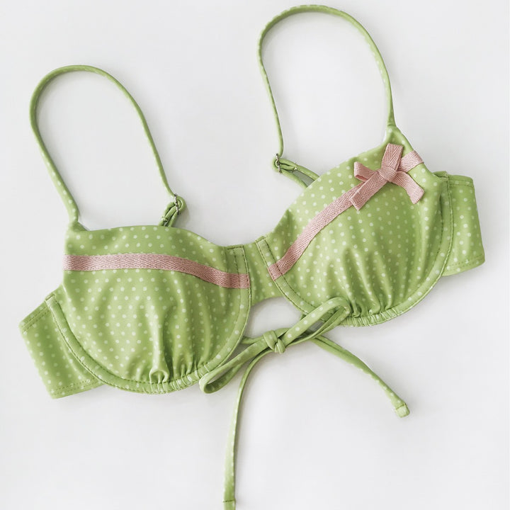 Dame polka dot bikini med legende design Skovae
