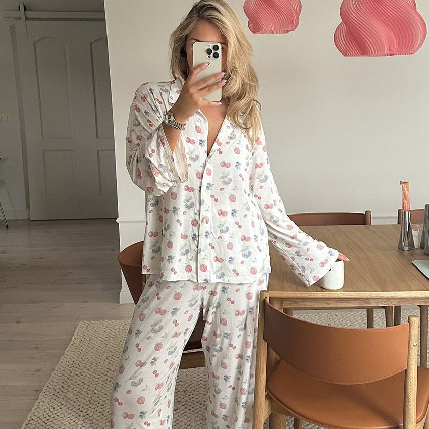 Dame natkjole-sæt med blomsterprint og løs pasform Stilla