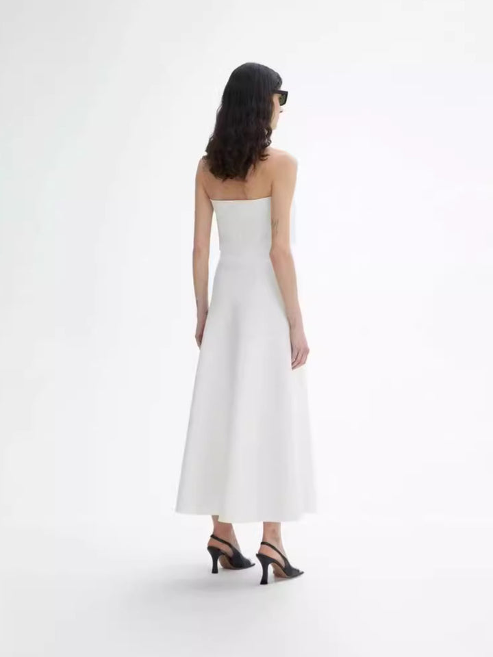 Dame elegant Maxi kjole med flæse detaljer og smart skulderudskæring Stilla