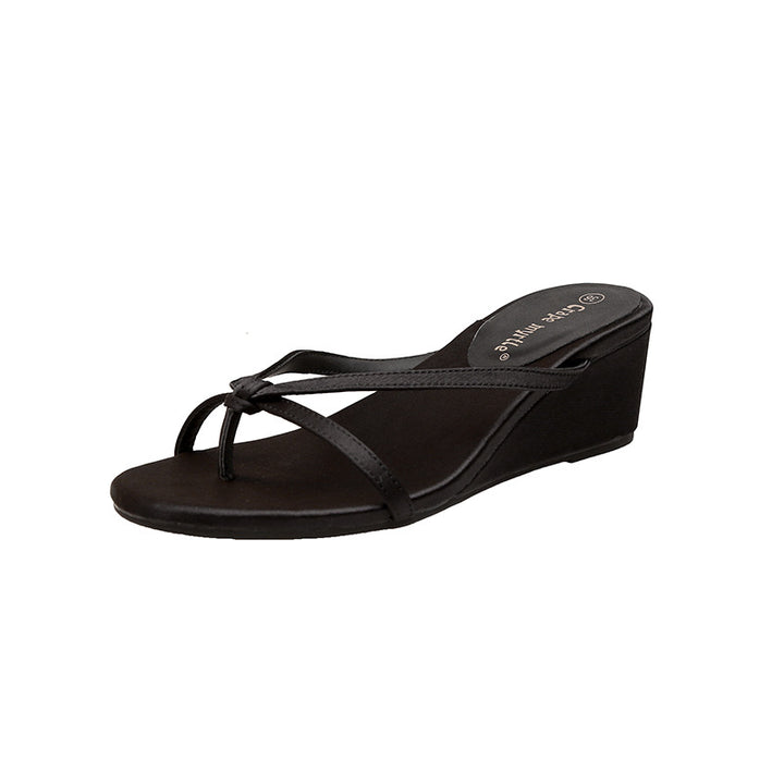 Dame Wedge-sandaler med elegant krydsrem-design og komfortabel indersål Stilla