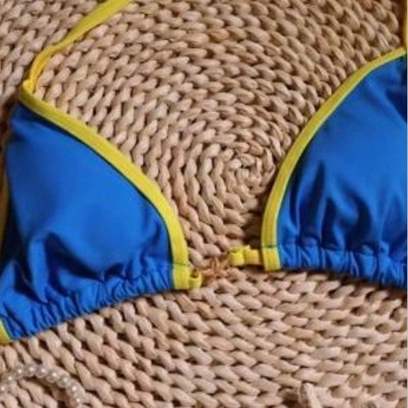 Dame Triangel-Bikini-Sæt med justerbare bånd og raffinerede detaljer Stilla