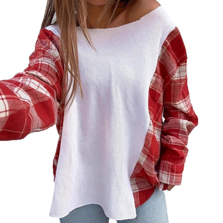 Dame nan Oversize Langærmet T-shirt i materialemix med struktureret vaffelstrik-front og ternet ærmedel. Skovae