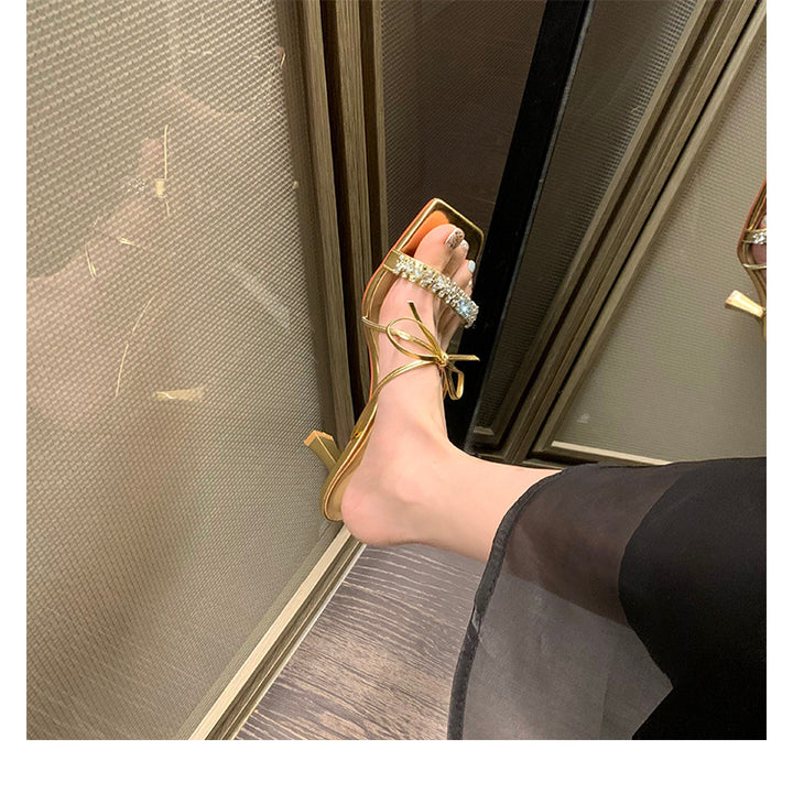 Dame elegante sandaler med glitrende rem og trendy hæl Stilla