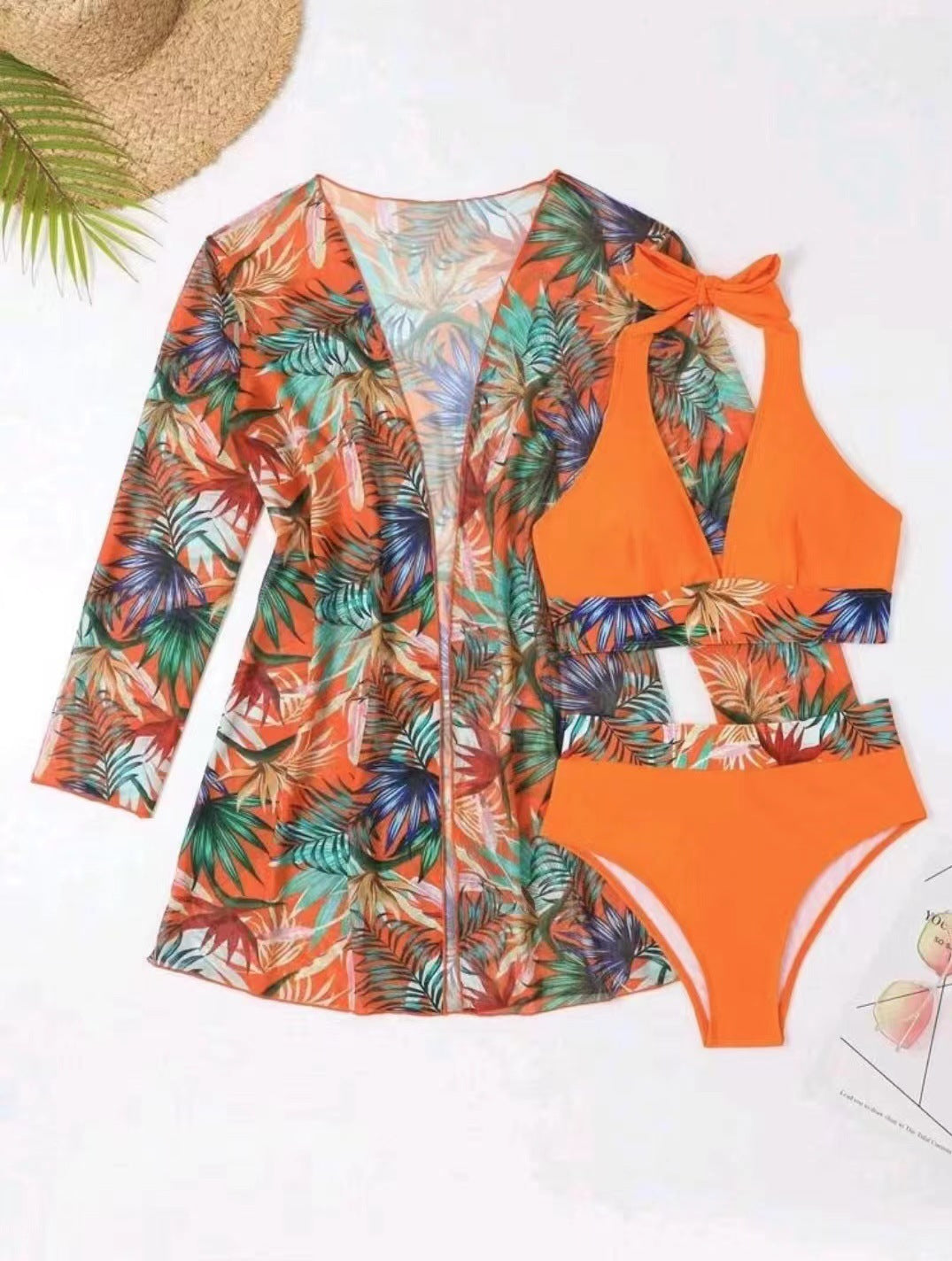 Dame bikini-sæt med sommerlig blomsterprint og smart chiffon-overtræk Stilla