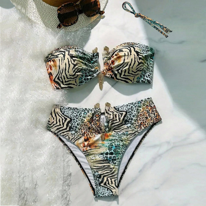 Dame bandeau-bikini med dyremønster og dekorativ lukning Skovae