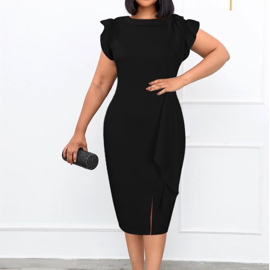 Dame pencil dress med dekorative flæser og elegant split Stilla