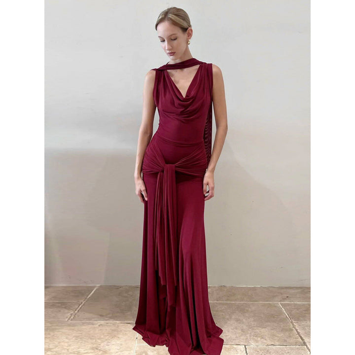 Damen schulterfreies Wickelmaxikleid mit drapiertem Oberteil und seitlichem Bindegürtel Skovae