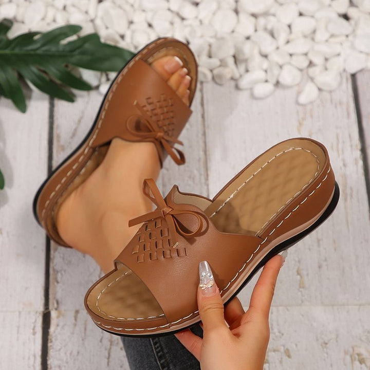 Dame mode Riemchen-sandaler med flettet design og komfortabel fodseng Stilla