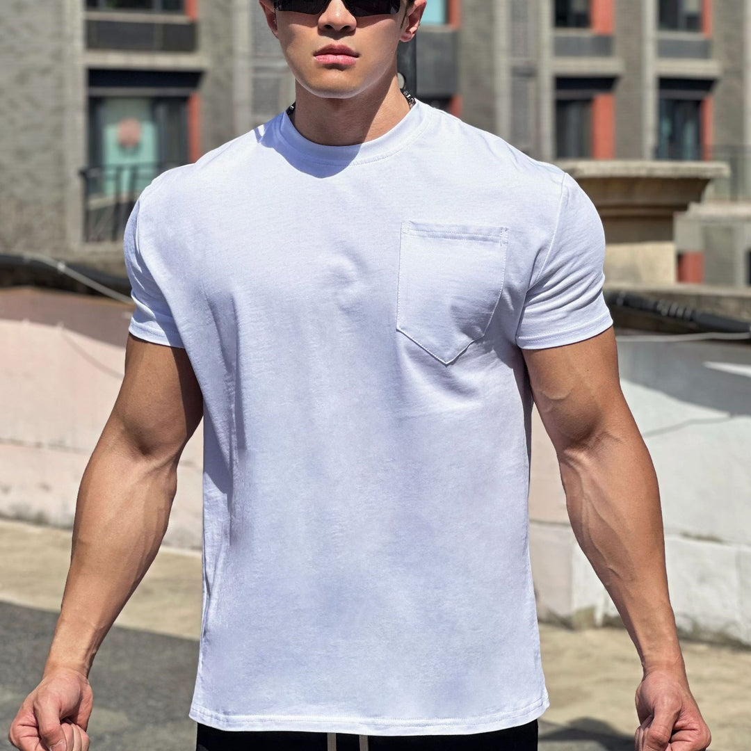 Herrer Fitness T-shirt med praktisk brystlomme-design og afslappet snit Stilla