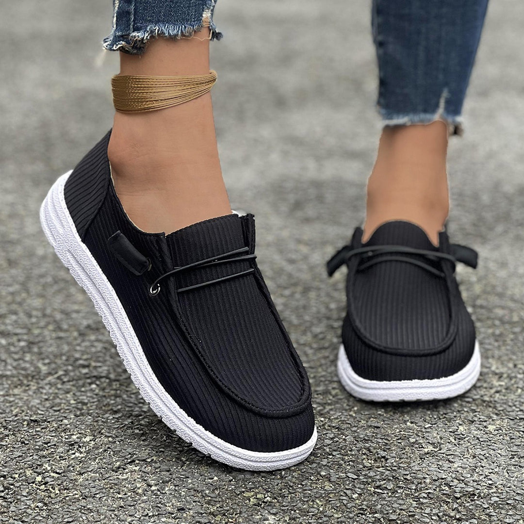 Dame Slip-On fritidssko med skridsikker sål og åndbart overdæk Stilla