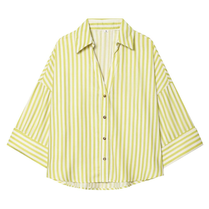 Dame skjorte bluse med afslappet snit og elegante 3/4-ærmer Skovae