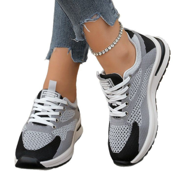 Dame Sporty Sneakers med åndbar mesh-overflade og skridsikker sål Stilla