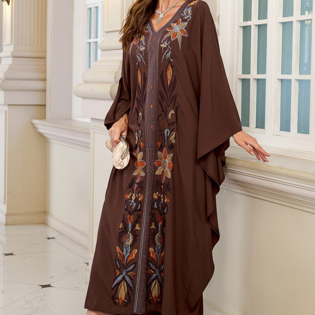 Dame kaftan med blomsterbroderi og flydende snit Stilla